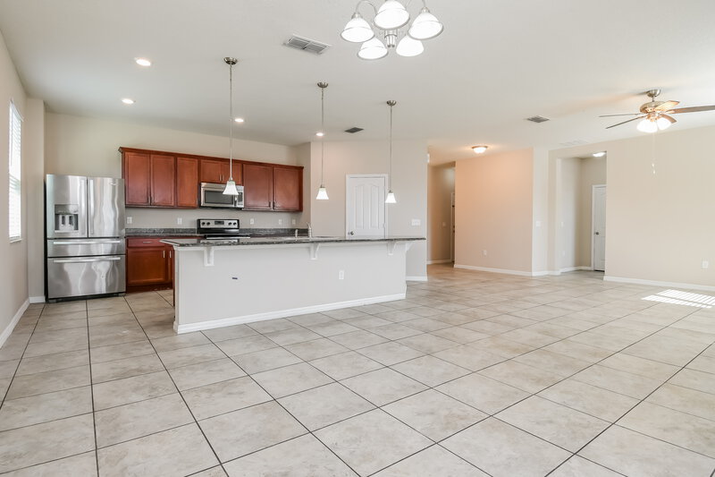1,935/Mo, 2895 Boating Boulevard Kissimmee, FL 34746 Dining Room View 2