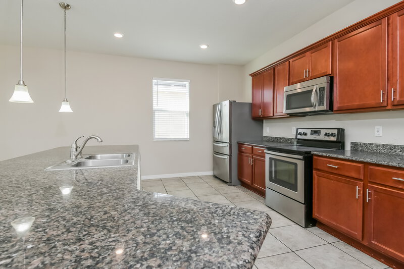 1,935/Mo, 2895 Boating Boulevard Kissimmee, FL 34746 Kitchen View