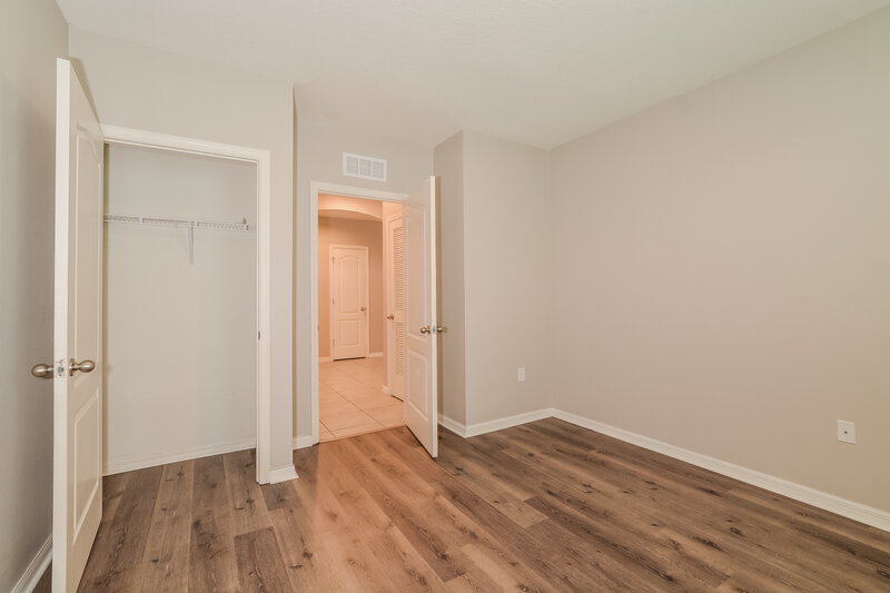 2,030/Mo, 2716 Grand Central Ave Tavares, FL 32778 Bedroom View