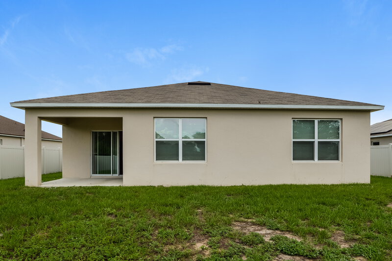 2,030/Mo, 2716 Grand Central Ave Tavares, FL 32778 Rear View