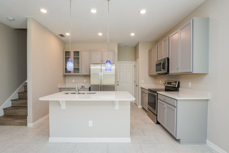 2,940/Mo, 1164 Atlantic Ave Fruitland Park, FL 34731 Kitchen View