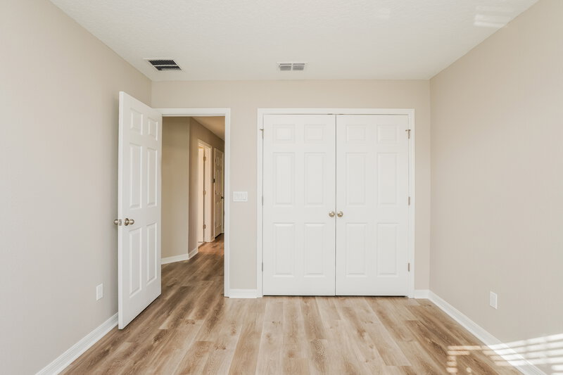 2,940/Mo, 1164 Atlantic Ave Fruitland Park, FL 34731 Bedroom View 4