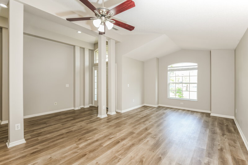 1,925/Mo, 5652 Sycamore Canyon Dr Kissimmee, FL 34758 Living Room View