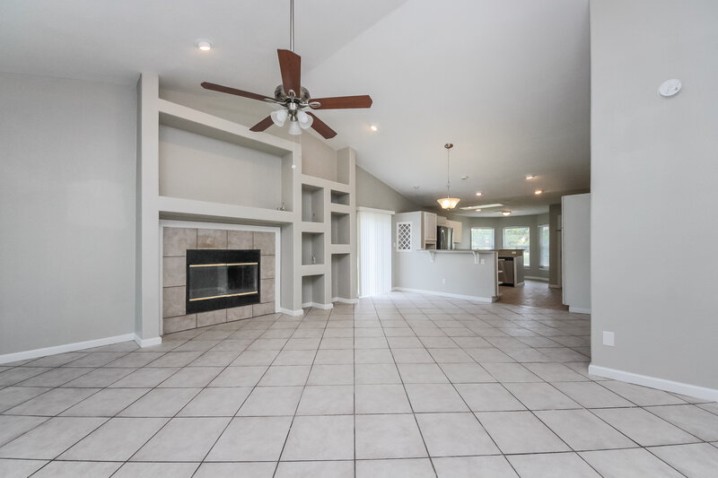 2,250/Mo, 2976 Oaktree Dr Kissimmee, FL 34744 Living Room View