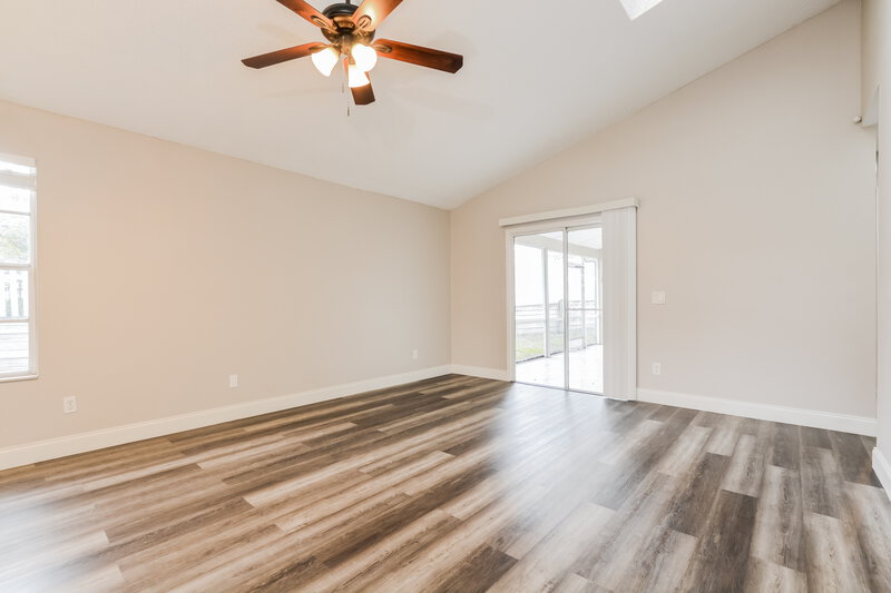 2,270/Mo, 114 Meadow Blvd Sanford, FL 32771 Living Room View 2