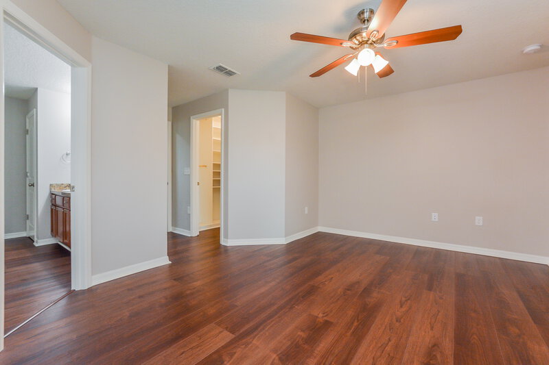 1,940/Mo, 2340 Bexley Dr Tavares, FL 32778 Main Bedroom View