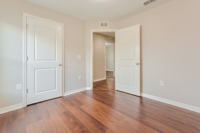 1,940/Mo, 2340 Bexley Dr Tavares, FL 32778 Bedroom View 2