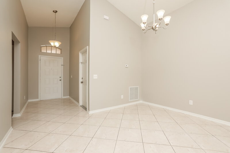 2,215/Mo, 5934 Rywood Dr Orlando, FL 32810 Dining Room View