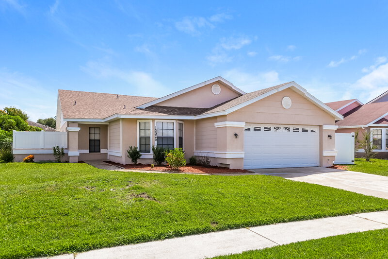 2,350/Mo, 13025 San Diego Woods Ln Orlando, FL 32824 Misc View