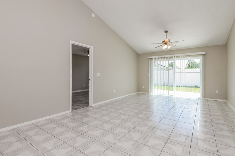 2,350/Mo, 13025 San Diego Woods Ln Orlando, FL 32824 Misc View 2