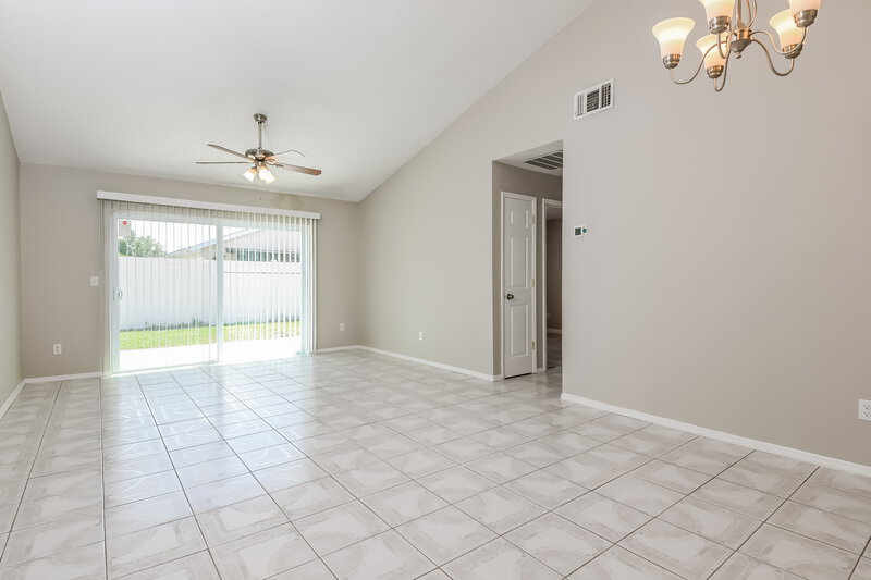 2,350/Mo, 13025 San Diego Woods Ln Orlando, FL 32824 Misc View 4