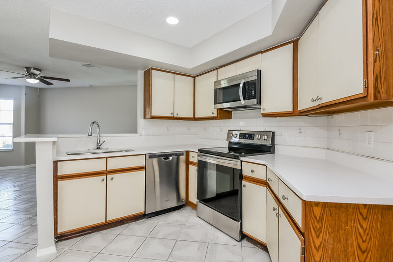 2,350/Mo, 13025 San Diego Woods Ln Orlando, FL 32824 Misc View 6