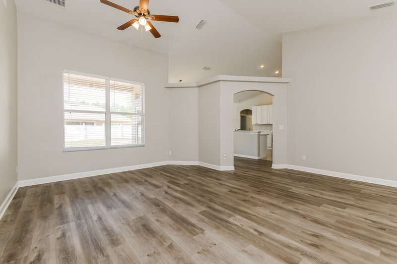 2,505/Mo, 2882 Southern Pines Loop Clermont, FL 34711 Living Room View 2