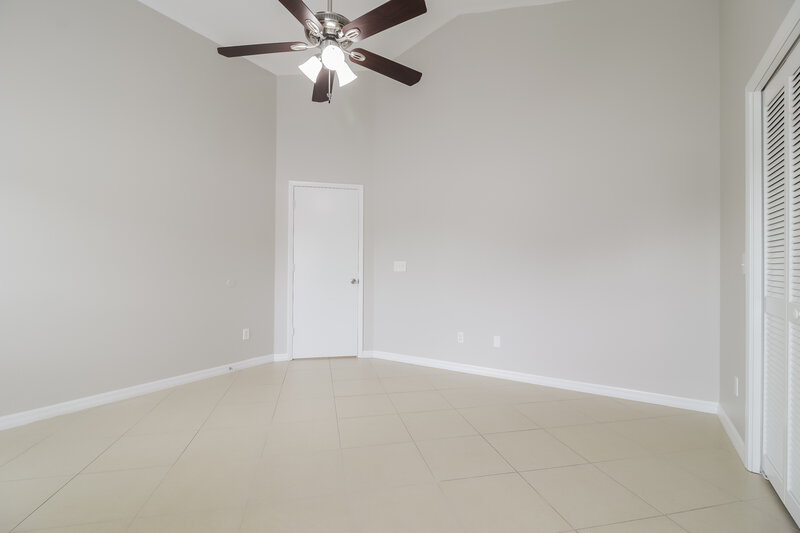 1,850/Mo, 11064 Fairhaven Way Orlando, FL 32825 Main Bedroom View