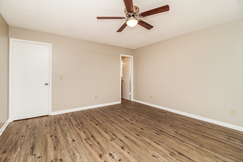 2,405/Mo, 966 Papaya Ln Winter Springs, FL 32708 Main Bedroom View 2