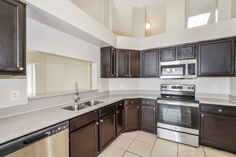 2,420/Mo, 320 MacGregor Rd Winter Springs, FL 32708 Kitchen View