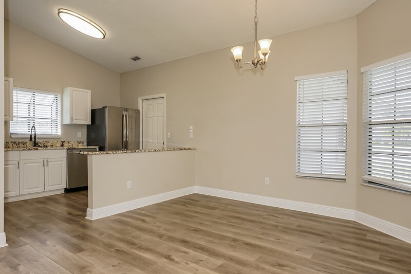 2,045/Mo, 634 Monroe Harbor Pl Sanford, FL 32773 Dining Room View