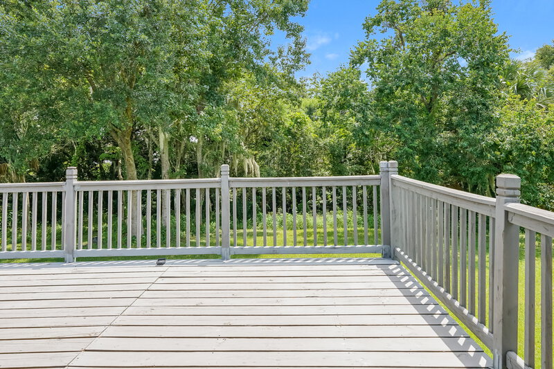 2,045/Mo, 634 Monroe Harbor Pl Sanford, FL 32773 Deck View