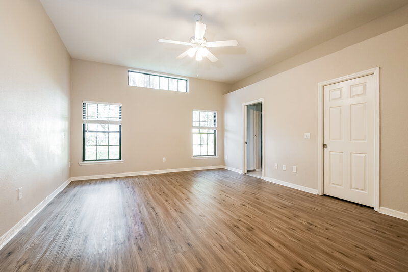 2,680/Mo, 222 Washington Ave Lake Mary, FL 32746 Main Bedroom View