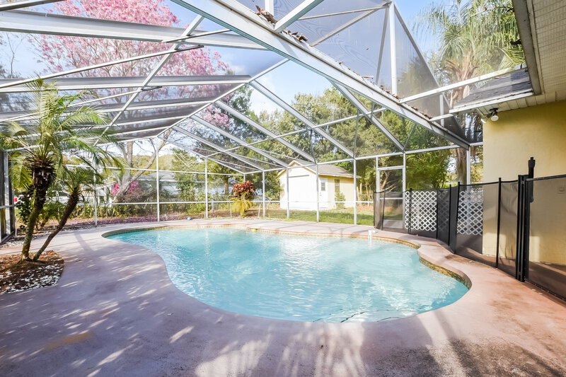 2,680/Mo, 222 Washington Ave Lake Mary, FL 32746 Backyard View