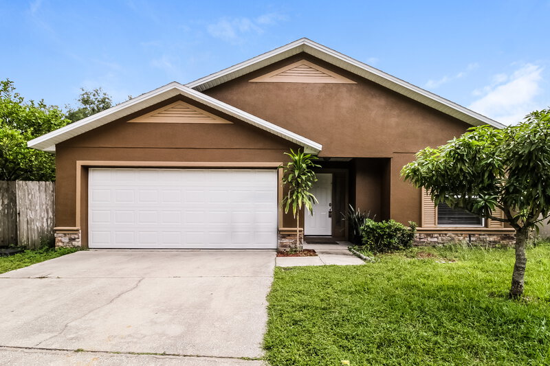 2,245/Mo, 750 E Franklin St Oviedo, FL 32765 External View