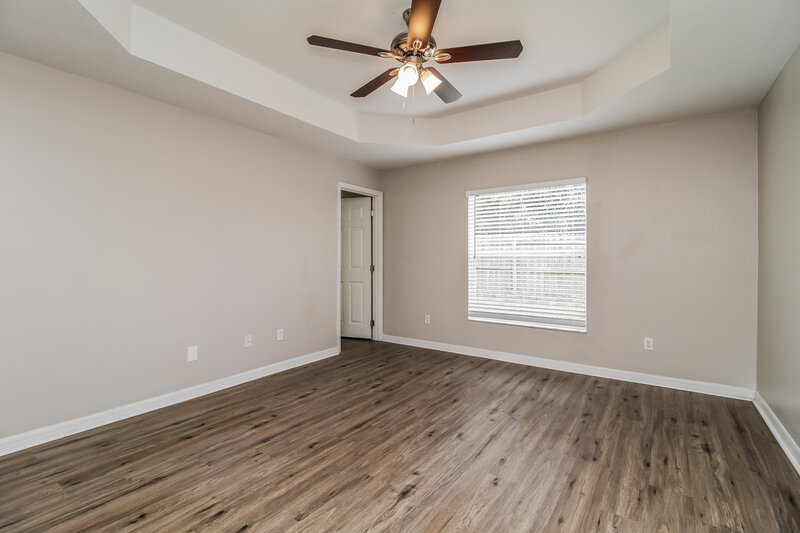 2,245/Mo, 750 E Franklin St Oviedo, FL 32765 Main Bedroom View 2