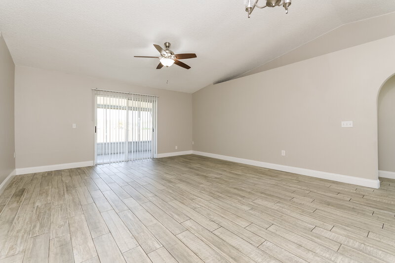 3,050/Mo, 16213 Wilkinson Dr Clermont, FL 34714 Living Room View