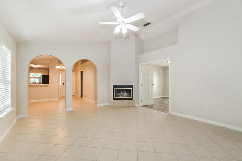 1,825/Mo, 31074 Lochmore Cir Sorrento, FL 32776 Living Room View