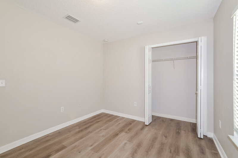 1,825/Mo, 31074 Lochmore Cir Sorrento, FL 32776 Bedroom View 2