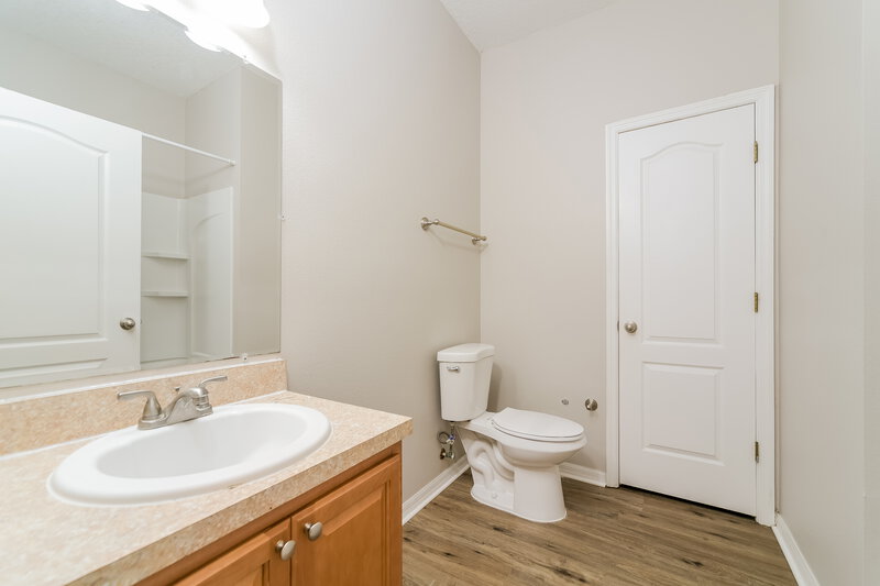 2,095/Mo, 3537 Harlequin Dr Saint Cloud, FL 34772 Bathroom View