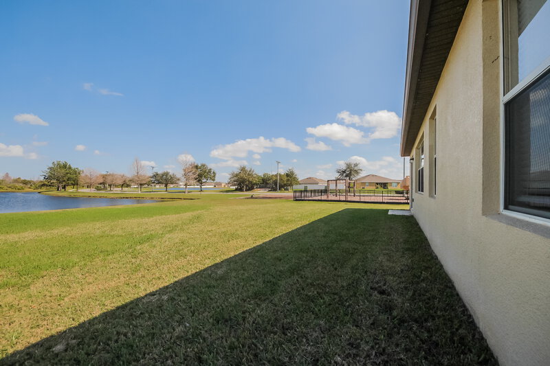 2,230/Mo, 3537 Harlequin Dr Saint Cloud, FL 34772 Rear View 2