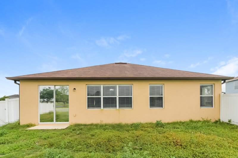 2,095/Mo, 3537 Harlequin Dr Saint Cloud, FL 34772 Rear View