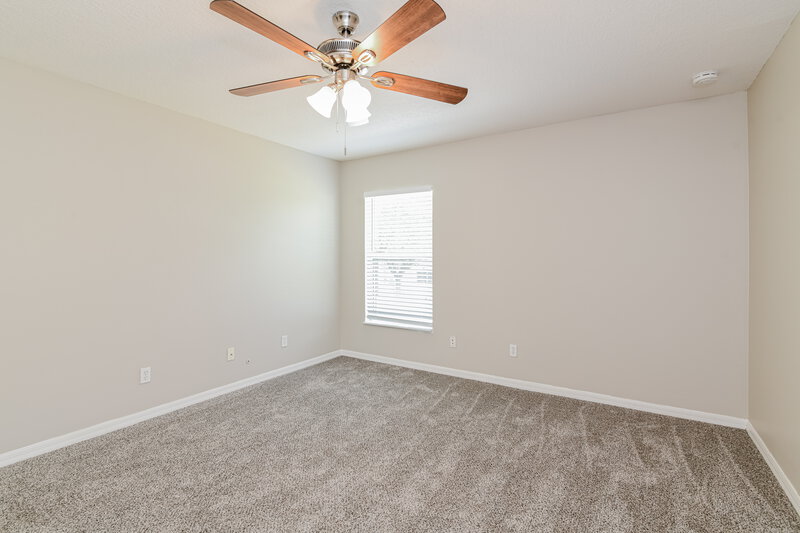 2,015/Mo, 2055 Newtown Rd Groveland, FL 34736 Main Bedroom View