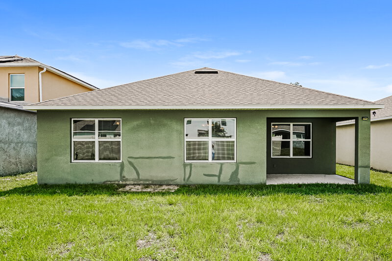 2,410/Mo, 3905 Crimson Clover Dr Mount Dora, FL 32757 Rear View 2