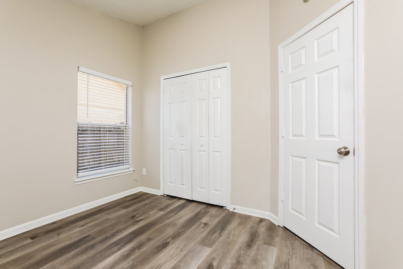 2,440/Mo, 371 Snowshoe Ct Orlando, FL 32835 Bedroom View 3