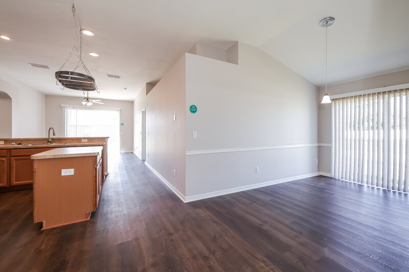 3,430/Mo, 5438 Bryce Canyon Dr Kissimmee, FL 34758 Kitchen View