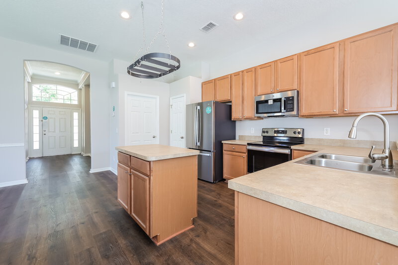 3,430/Mo, 5438 Bryce Canyon Dr Kissimmee, FL 34758 Kitchen View 3