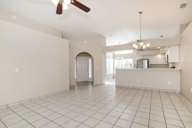 2,285/Mo, 2200 Blackhawk St Clermont, FL 34714 Living Room View