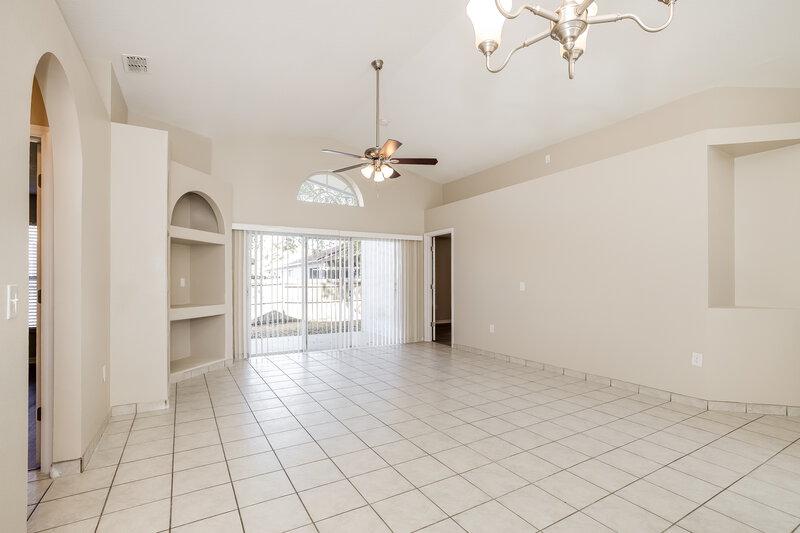 2,285/Mo, 2200 Blackhawk St Clermont, FL 34714 Living Room View 2