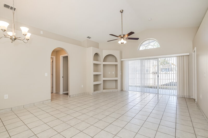 2,285/Mo, 2200 Blackhawk St Clermont, FL 34714 Living Room View 3