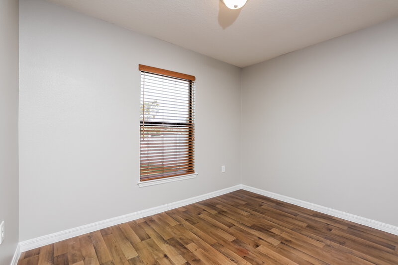 2,015/Mo, 2302 Bexley Dr Tavares, FL 32778 Bedroom View 4