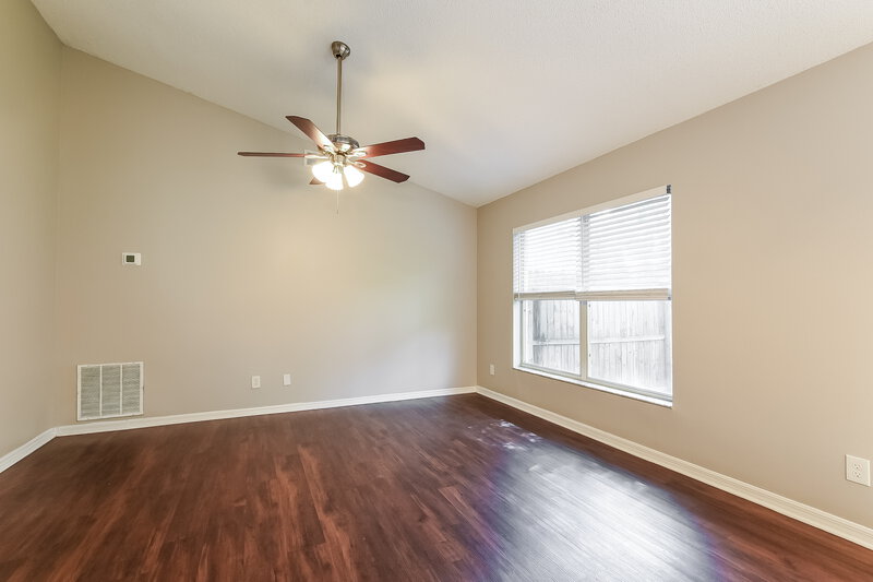 2,475/Mo, 13709 Valleybrooke Ln Orlando, FL 32826 Living Room View