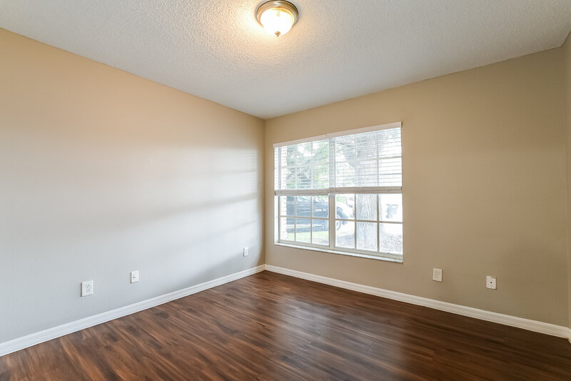 2,475/Mo, 13709 Valleybrooke Ln Orlando, FL 32826 Bedroom View