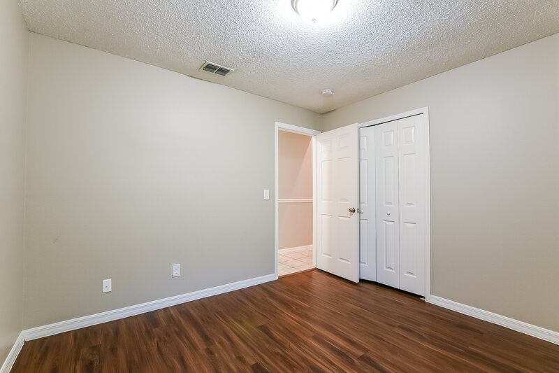 2,475/Mo, 13709 Valleybrooke Ln Orlando, FL 32826 Bedroom View 4
