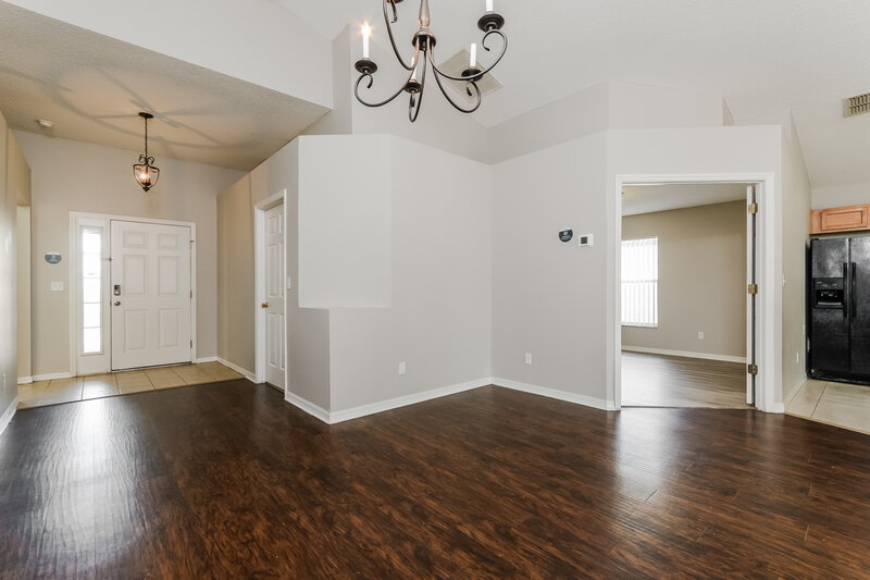 1,860/Mo, 1090 Bluegrass Dr Groveland, FL 34736 Dining Room View 2