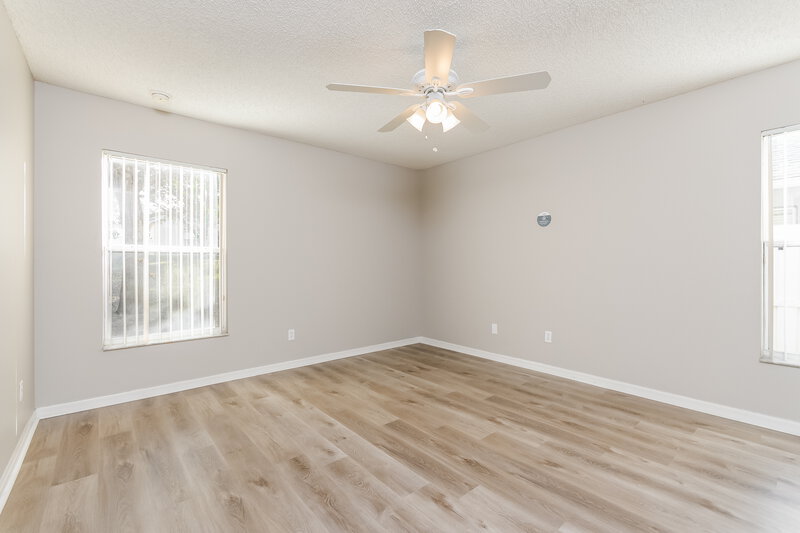 1,860/Mo, 1090 Bluegrass Dr Groveland, FL 34736 Main Bedroom View