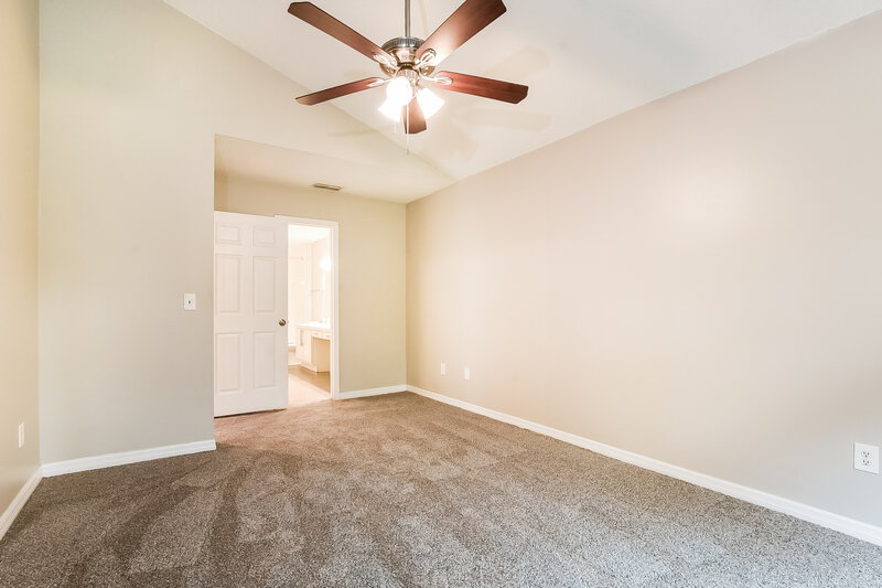 2,360/Mo, 356 Amethyst Ct Lake Mary, FL 32746 Main Bedroom View 3