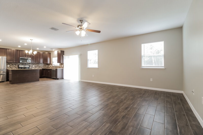 2,325/Mo, 1450 Sterns Dr Leesburg, FL 34748 Living Room View