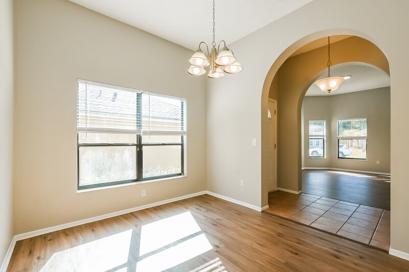 2,395/Mo, 3304 S St Lucie Dr Casselberry, FL 32707 Dining Room View