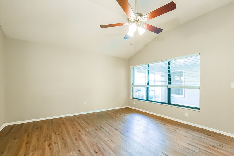 2,395/Mo, 3304 S St Lucie Dr Casselberry, FL 32707 Family Room View